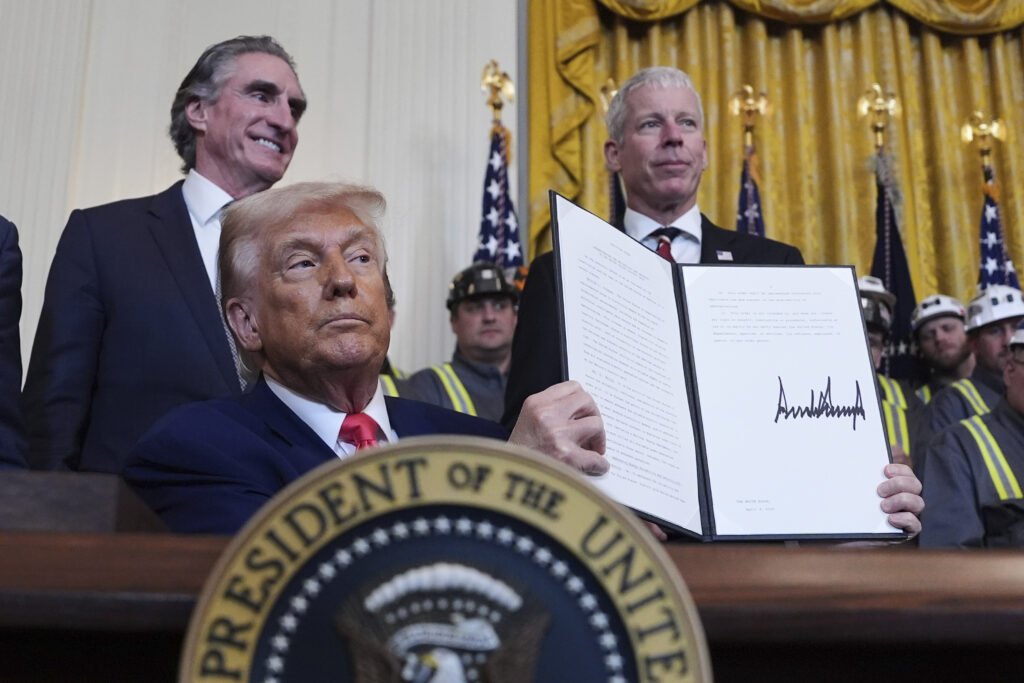 Stock market chart reflecting Trump’s 2025 tariffs
