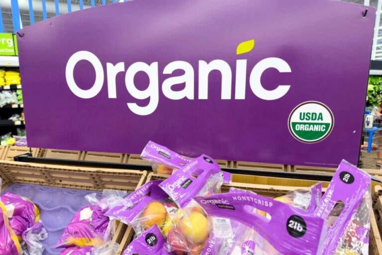 Organic produce for 2025 healthy food stocks
